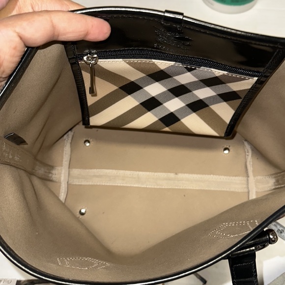 Burberry bag - Picture 7 of 14